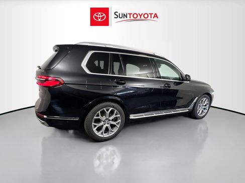 Used 2023 BMW X7 xDrive40i AWD/4WD image 4