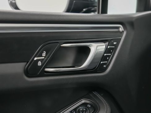 Used 2023 Porsche Macan GTS AWD/4WD image 22