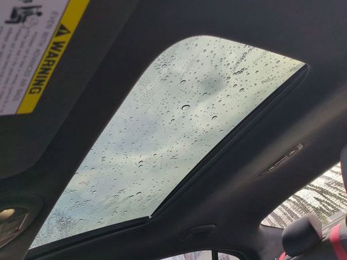 Used 2022 Genesis G70 3.3T w/ Sport Prestige Package image 19