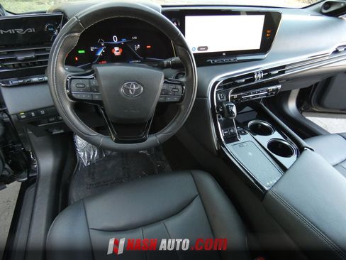 Used 2023 Toyota Mirai w/ Advanced Technology Package RWD image 23