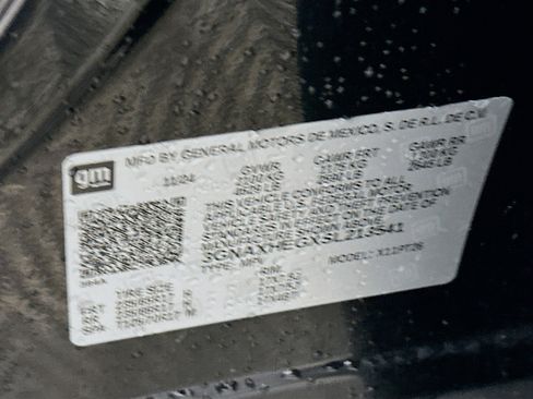 Used 2025 Chevrolet Equinox LT image 12