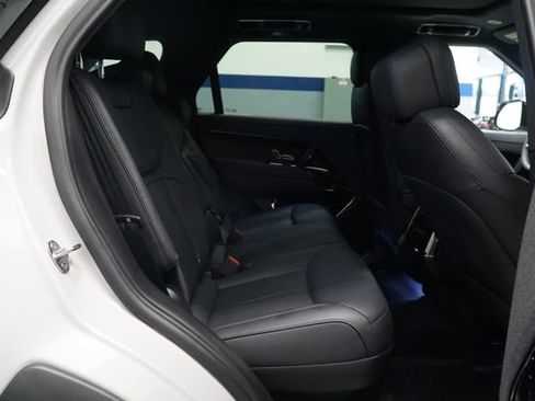 Used 2024 Land Rover Range Rover Sport SE AWD/4WD image 18