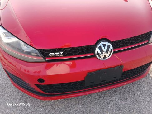 Used 2015 Volkswagen GTI S FWD image 21