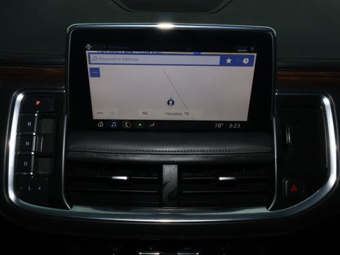 Used 2021 Chevrolet Suburban High Country image 34