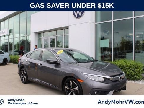 Used 2018 Honda Civic Touring image 1