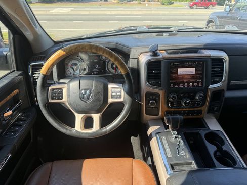 Used 2013 RAM 1500 Laramie Longhorn w/ Convenience Group AWD/4WD image 17
