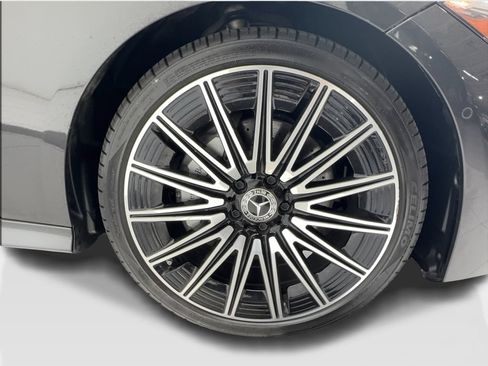 Used 2025 Mercedes-Benz CLE 300 4MATIC Coupe image 14