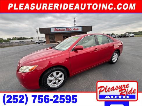 Used 2007 Toyota Camry FWD image 1