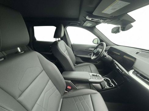 Used 2023 BMW X1 xDrive28i AWD/4WD image 9