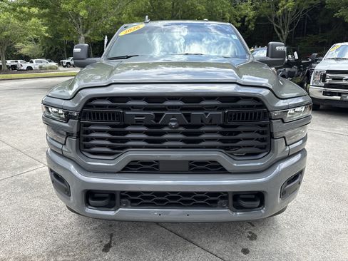 Used 2026 RAM 2500 Big Horn AWD/4WD image 2