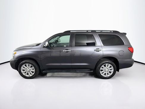 Used 2014 Toyota Sequoia Platinum AWD/4WD image 4