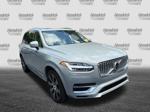 Used 2024 Volvo XC90 T8 Plus w/ Protection Package Premier AWD/4WD image 2