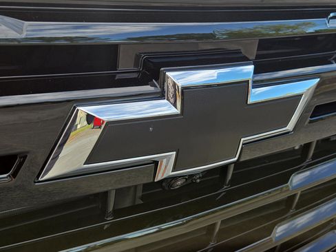 New 2025 Chevrolet Silverado 2500 LTZ w/ Trail Boss Package image 4