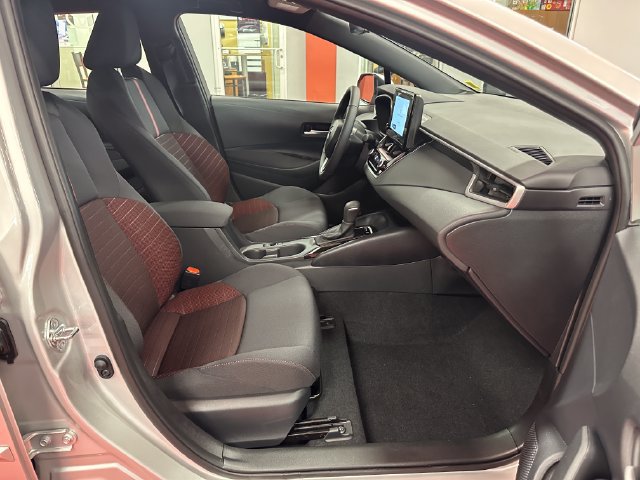 Certified 2026 Toyota Corolla SE FWD image 16