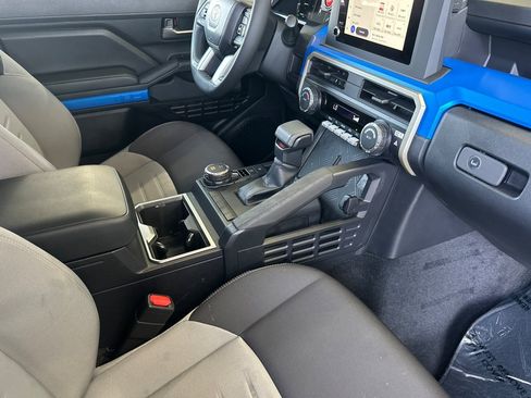 Certified 2026 Toyota Tacoma TRD Sport AWD/4WD image 14