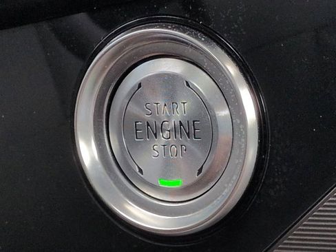 Used 2025 Chevrolet Corvette Z06 RWD image 27