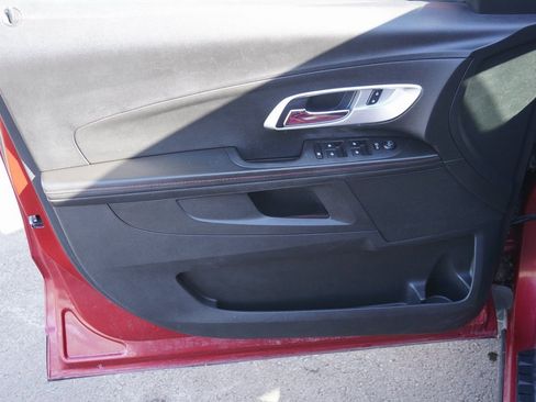 Used 2014 Chevrolet Equinox LT w/ Driver Convenience Package image 9