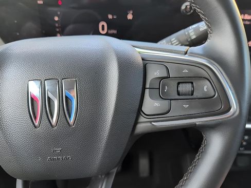 Used 2024 Buick Encore GX Sport Touring image 16