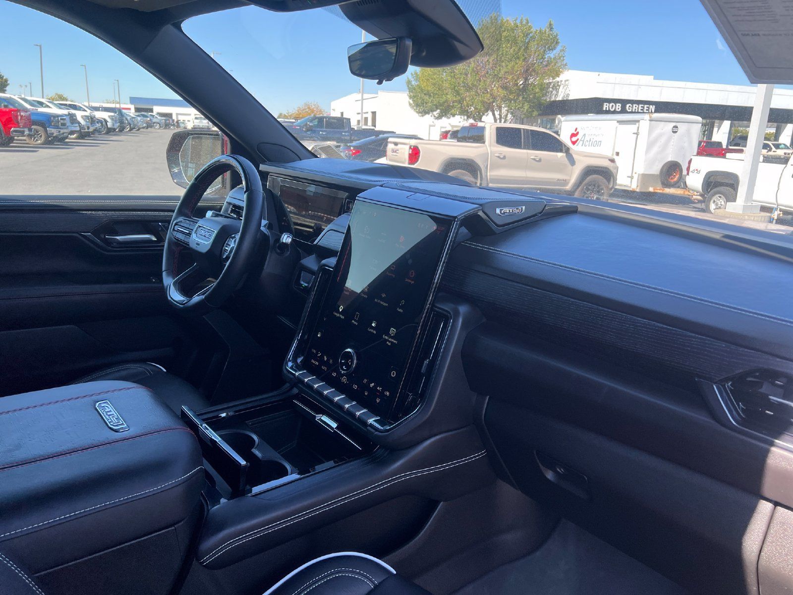 Used 2025 GMC Yukon XL AT4 Ultimate w/ LPO, Floor Liner Package AWD/4WD image 36