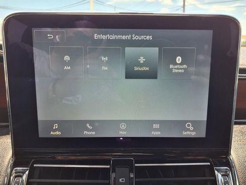 Used 2020 Lincoln Navigator Reserve AWD/4WD image 22