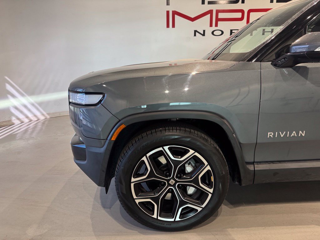 Used 2024 Rivian R1T Adventure Dual AWD/4WD image 3