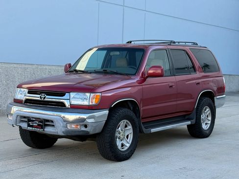 Used 2001 Toyota 4Runner SR5 AWD/4WD image 39