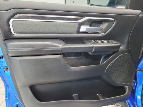 Used 2022 RAM 1500 Big Horn AWD/4WD image 38