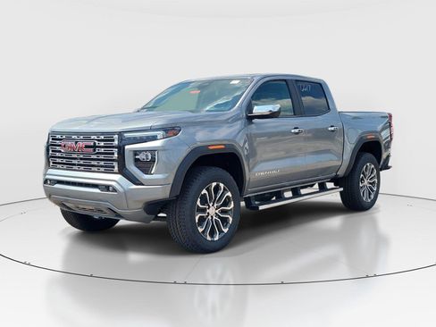 New 2026 GMC Canyon Denali AWD/4WD image 2