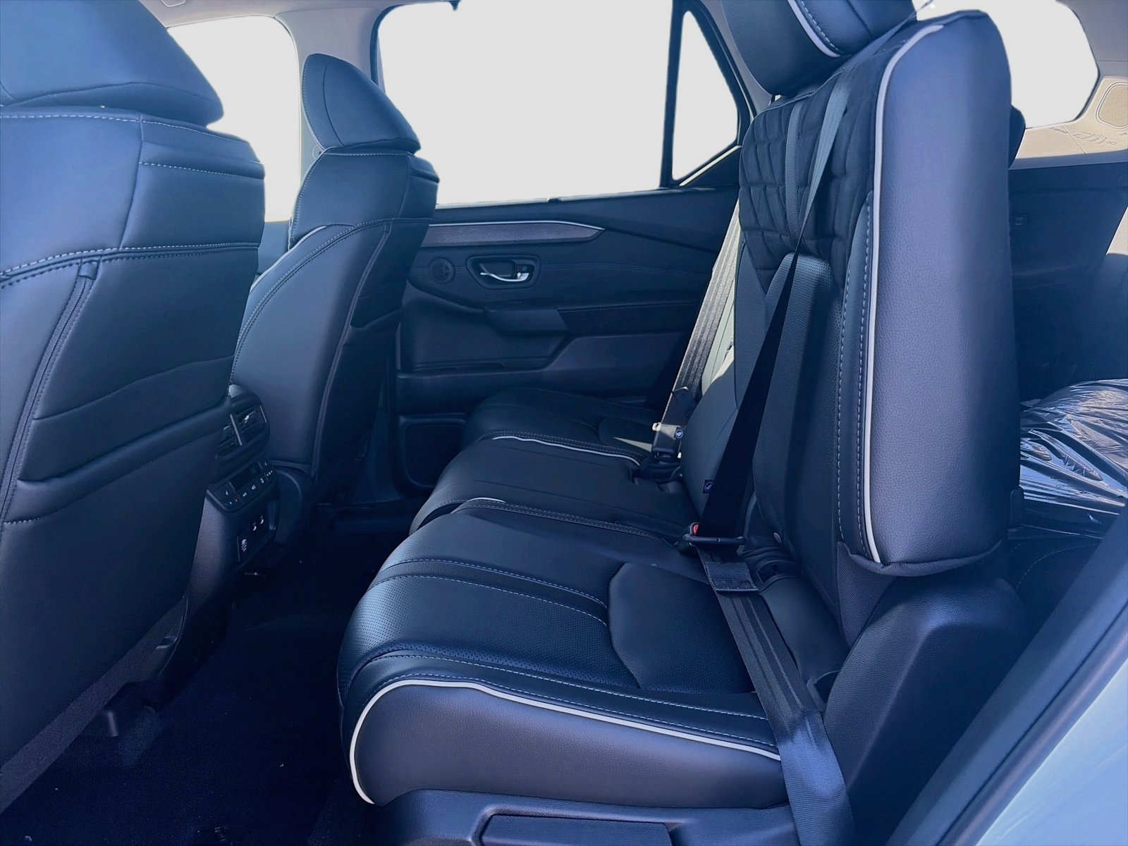 New 2026 Honda Pilot Elite image 5