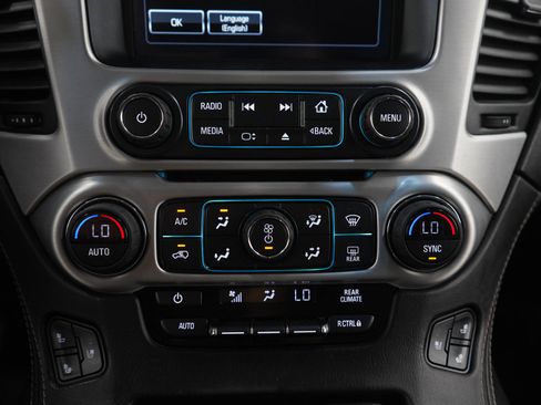 Used 2019 GMC Yukon XL SLT AWD/4WD image 26