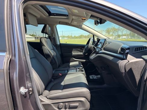 Used 2025 Honda Odyssey Touring image 39