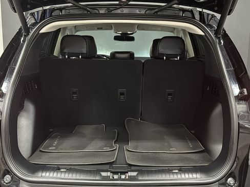 Used 2021 Ford Escape Titanium w/ Titanium Elite Package AWD/4WD image 25