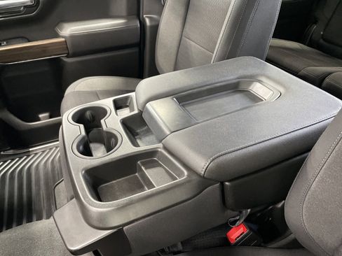 Used 2022 Chevrolet Silverado 1500 RST w/ Z71 Off-Road Package image 44