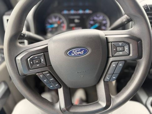 Used 2022 Ford F250 XLT w/ XLT Premium Package AWD/4WD image 11