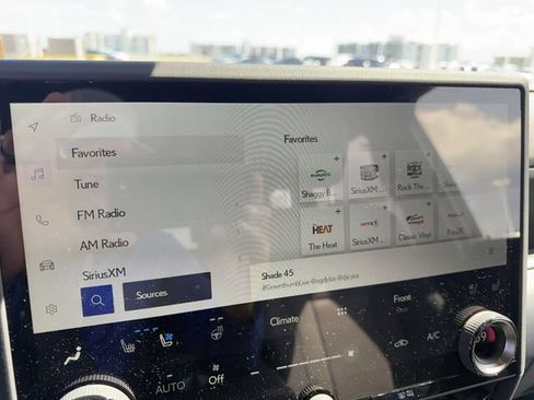Used 2024 Lexus GX 550 w/ Accessory Package (Z1) AWD/4WD image 16