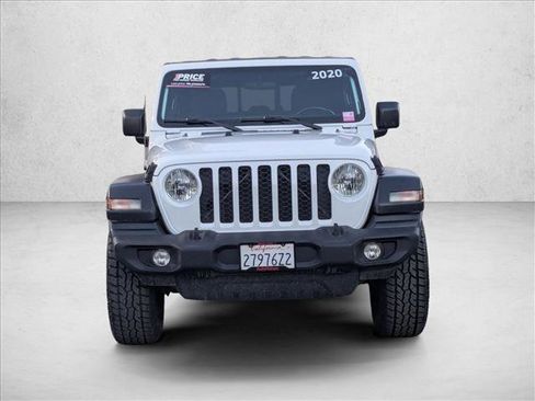 Used 2020 Jeep Gladiator Sport w/ Quick Order Package 24S image 2