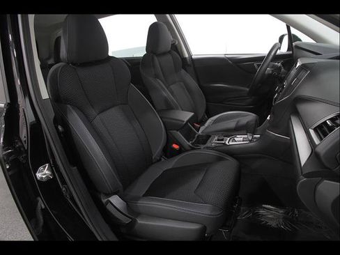 Used 2023 Subaru Forester Premium AWD/4WD image 17