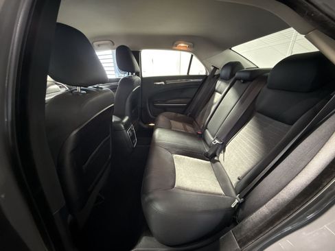 Used 2019 Chrysler 300 Touring w/ Sport Appearance Package RWD image 25