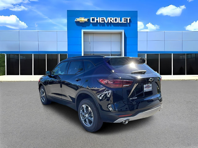 New 2026 Chevrolet Blazer LT w/ Convenience Package FWD image 6
