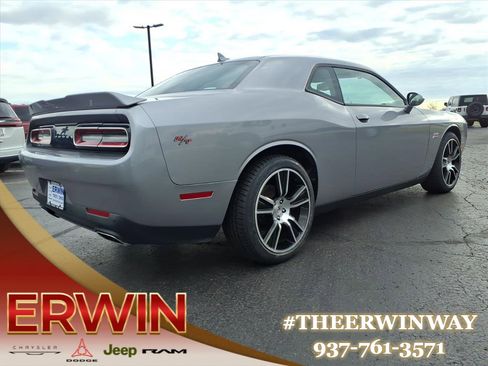 Used 2015 Dodge Challenger R/T Plus image 7