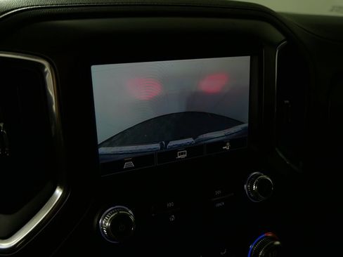 Used 2022 GMC Sierra 1500 AT4 w/ AT4 Preferred Package AWD/4WD image 26