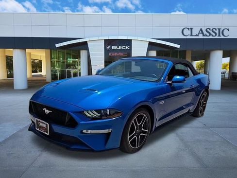 Used 2019 Ford Mustang GT Premium RWD image 3