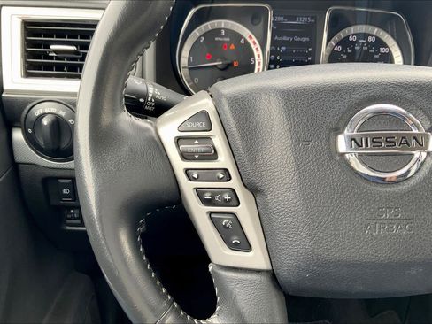 Used 2018 Nissan Titan PRO-4X w/ Pro-4x Utility Package image 23