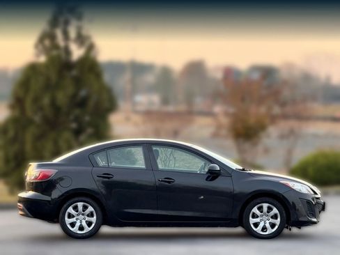 Used 2010 MAZDA MAZDA3 i Sport image 7