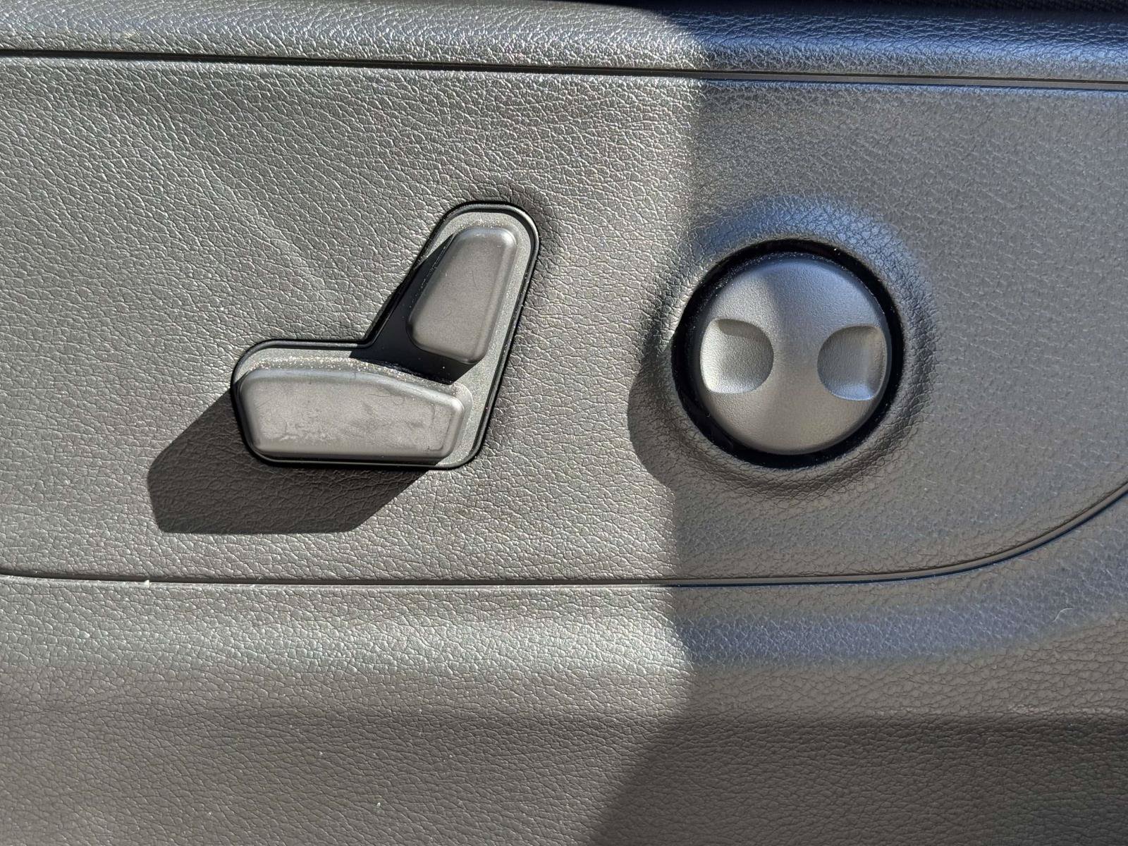 Used 2024 RAM 1500 Big Horn AWD/4WD image 20