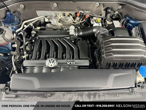 Used 2019 Volkswagen Atlas SEL FWD image 32