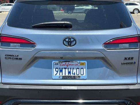 Used 2024 Toyota Corolla Cross AWD Hybrid w/ Convenience Package image 19