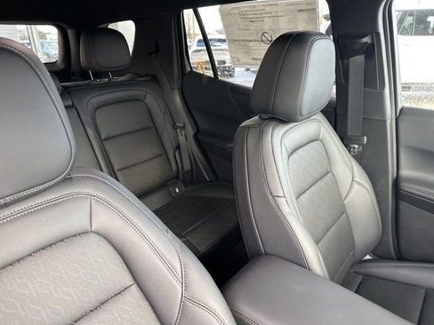 New 2026 Chevrolet Equinox LT w/ Convenience Package II image 33