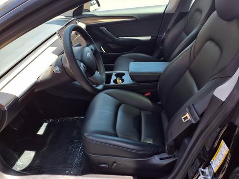 Used 2021 Tesla Model 3 Standard Range Plus RWD image 17