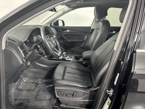 Used 2023 Audi Q5 2.0T Premium Plus w/ Premium Plus Package AWD/4WD image 10